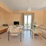 Reverenza Apartment *