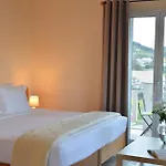 Reverenza ליקסורי